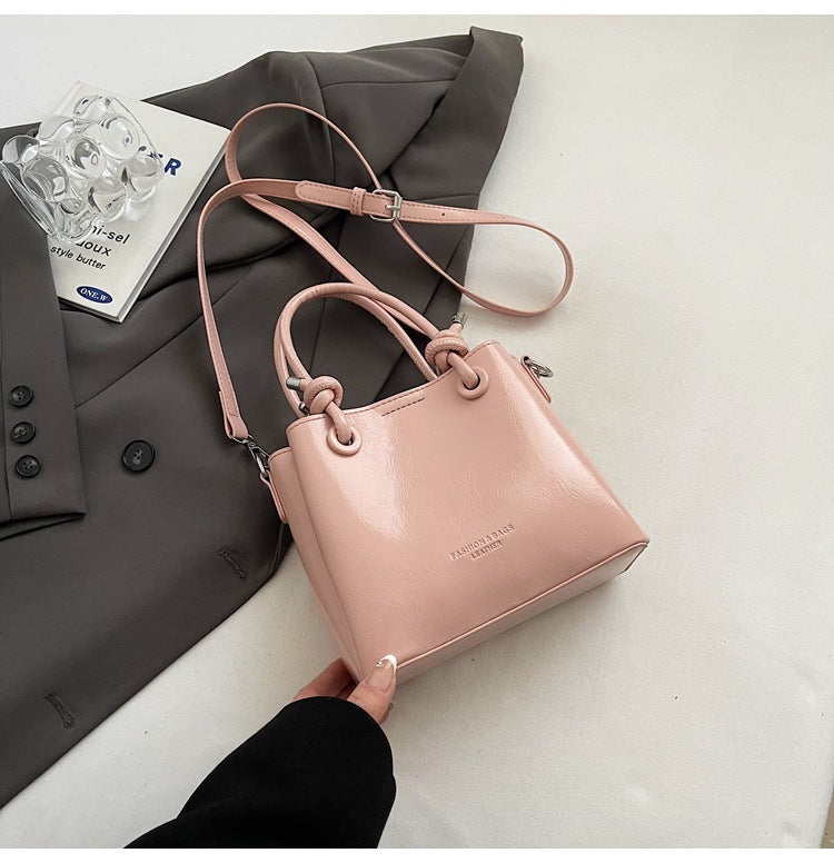 Women's Messenger Bag Fashion Portable One-shoulder Bucket Bag - Kenzllc
